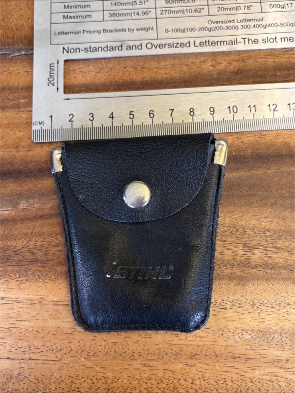 STIHL Card Small Wallet W/Key-Ring - Picture 8 of 8